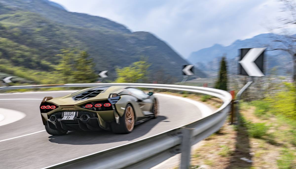 LAMBORGHINI SIAN FKP 37 (5)