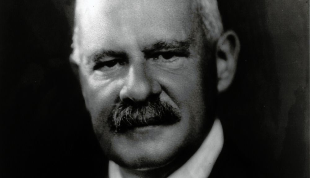 George Jay Gould visitó la tumba de Tutankamón en 1923. George Jay Gould visitó la tumba de Tutankamón en 1923.