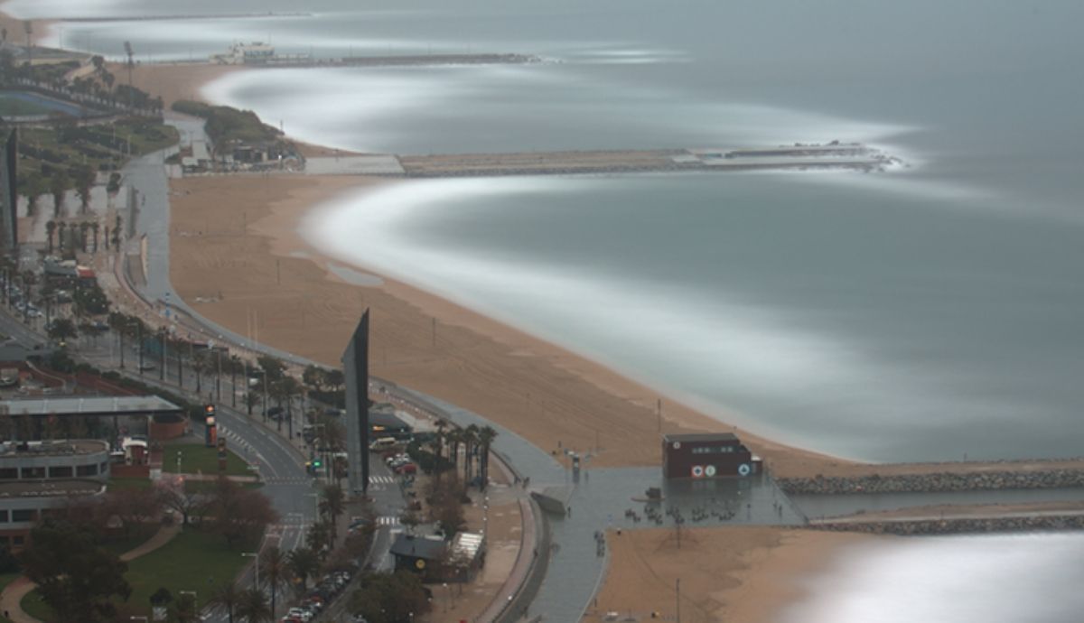 Las playas de Barcelona han sufrido una regresión progresiva.
