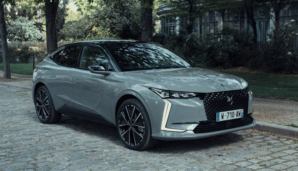DS4. DS4.