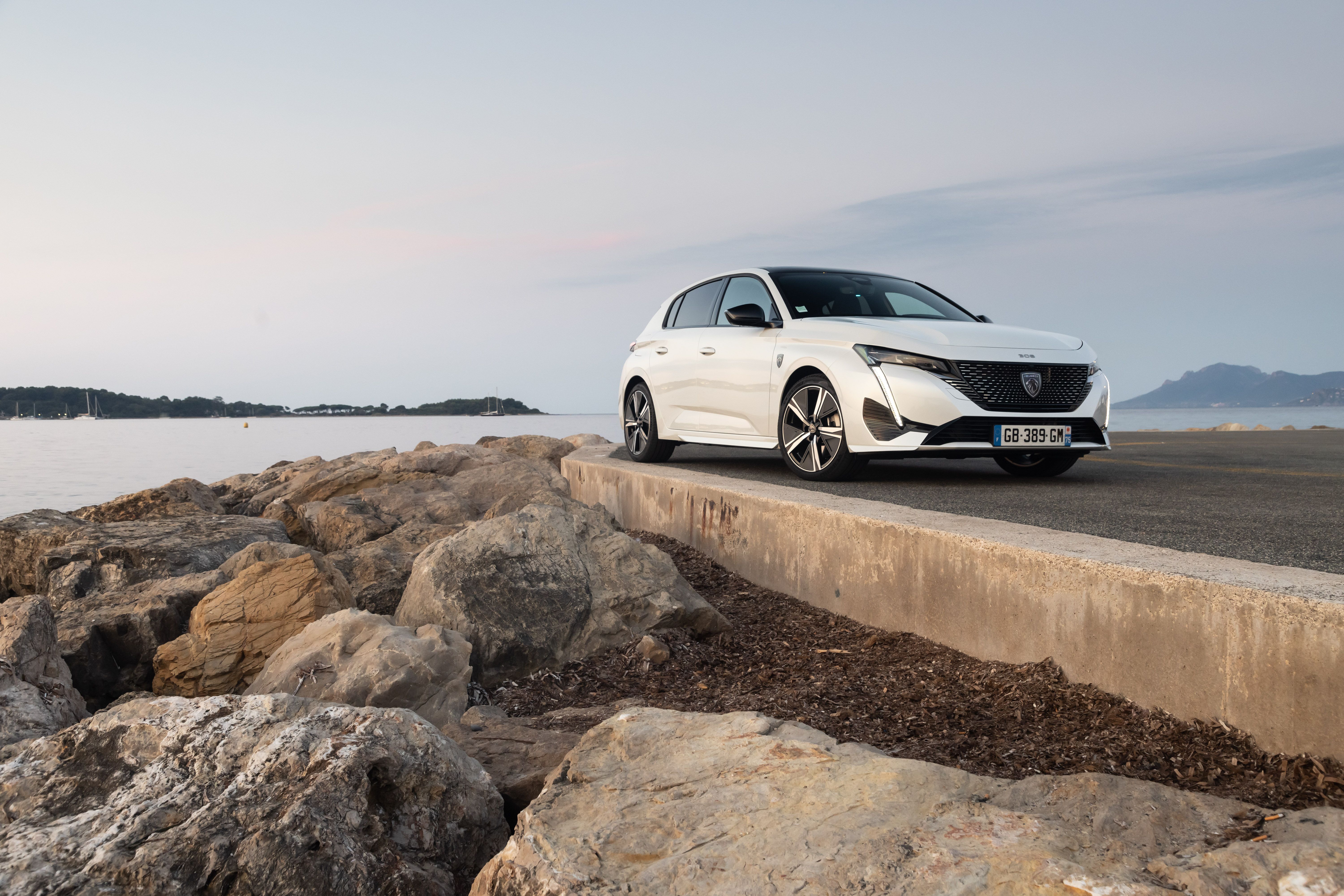 Peugeot 308, finalista de la edición 2022 del Car of The Year
