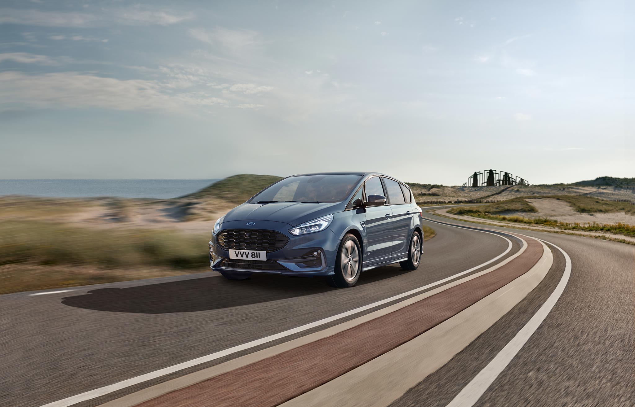 Ford S-Max Hybrid