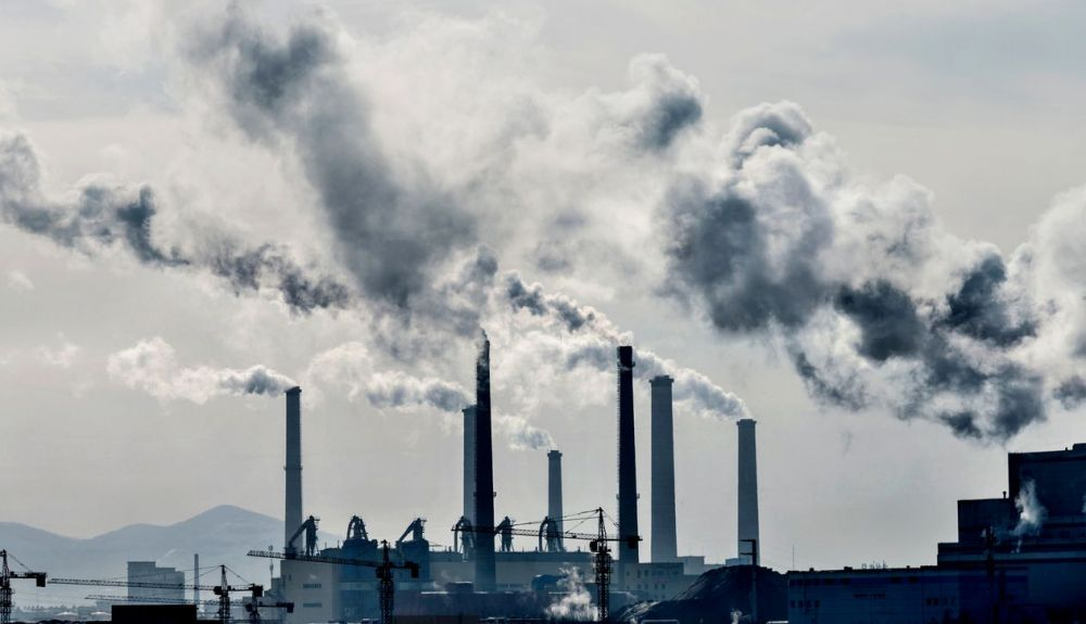 China es el país de mayores emisiones de carbono del mundo. China es el país de mayores emisiones de carbono del mundo.