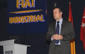 El director de la planta de Madrid Ángel Rodríguez