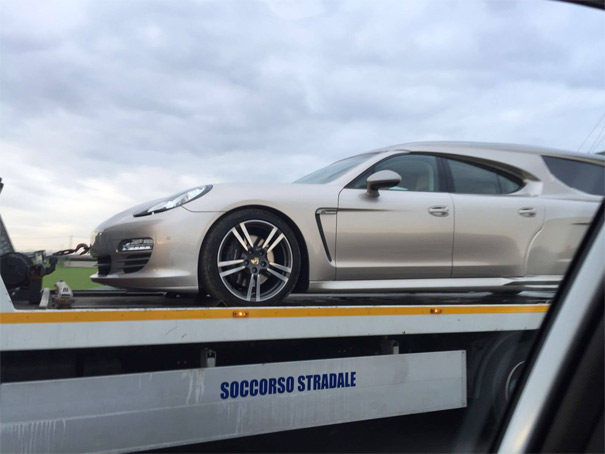 Porsche Panamera fúnebre