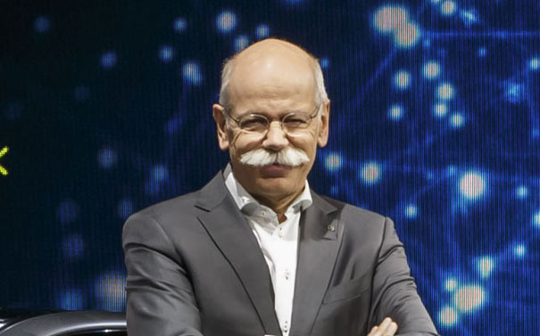 Dieter Zetsche presentando el futuro Clase E