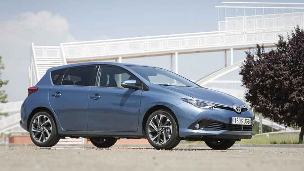 Toyota Auris Hybrid