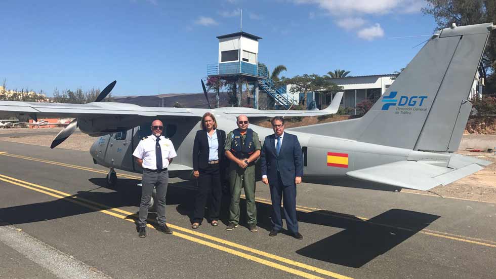 Avionetas y drones DGT