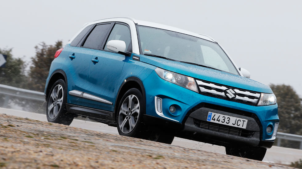 Дром сузуки витара. Suzuki Vitara 1.6 at салон