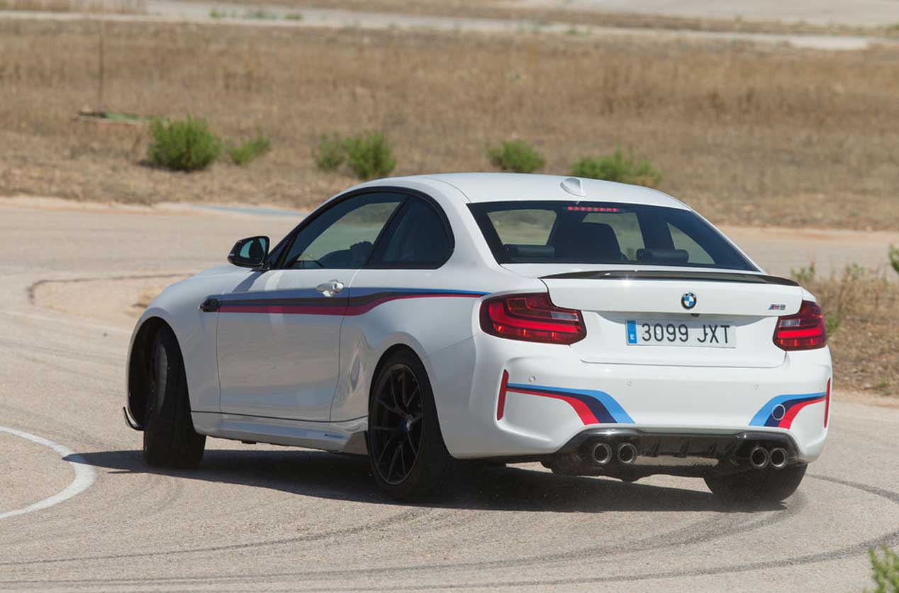 10 coches fascinantes que tendrías que tener en tu garaje