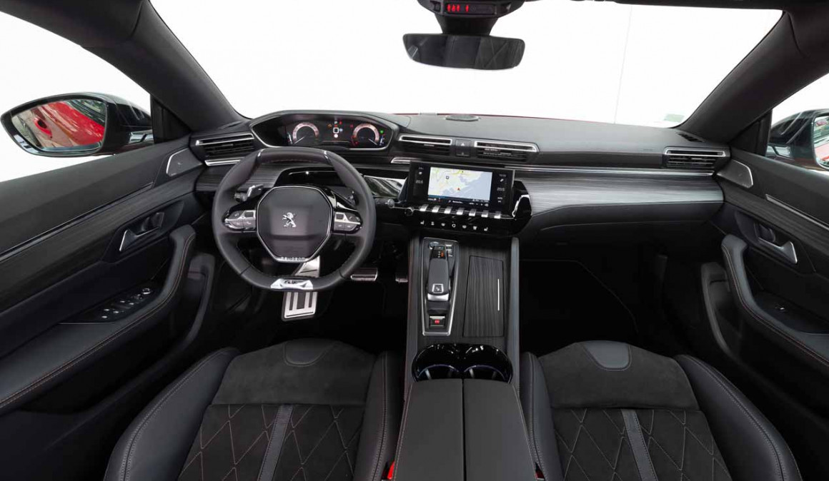 Peugeot 508 2018: así aparca automáticamente, en VÍDEO