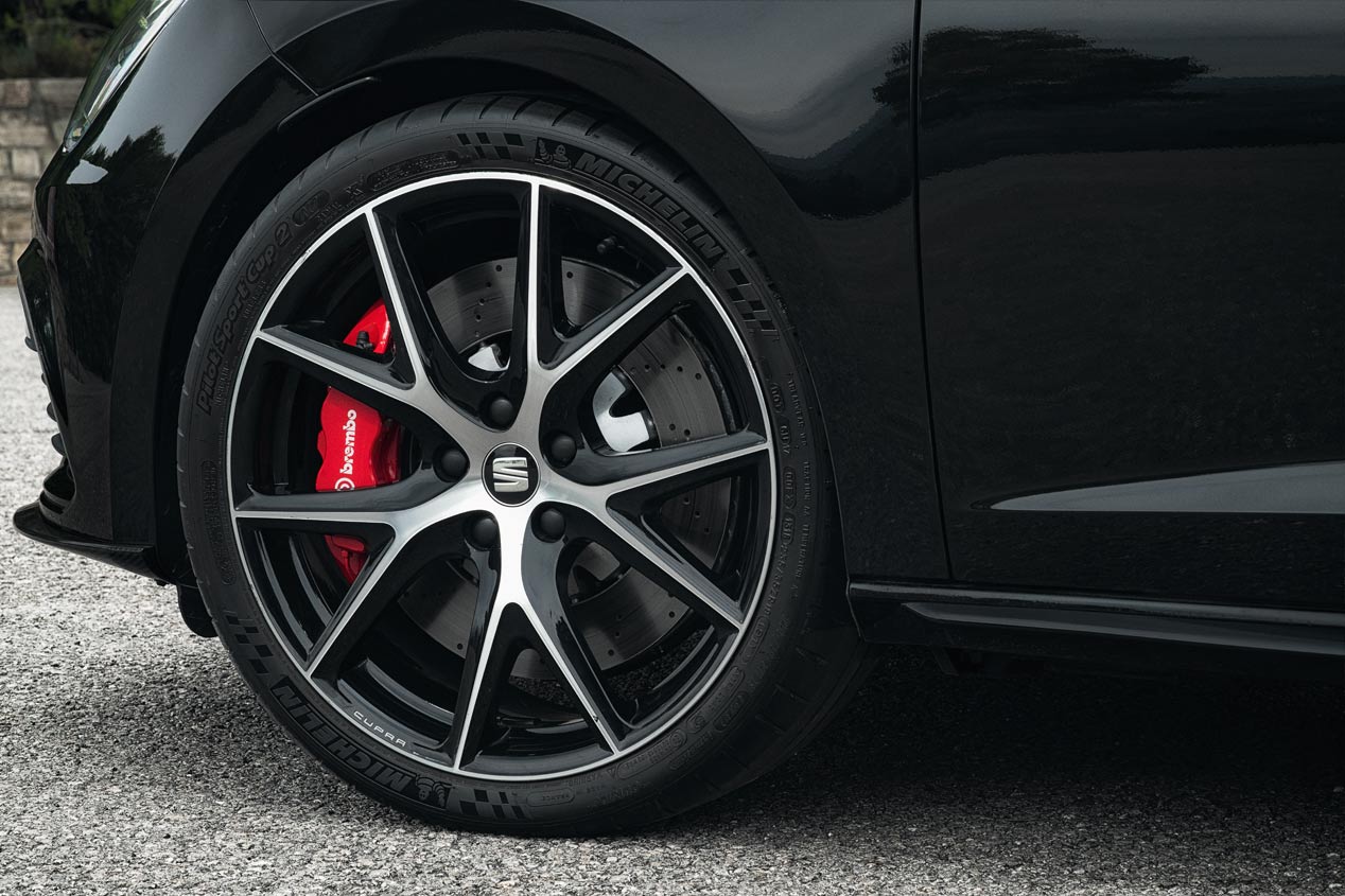 Seat León ST Cupra Black Carbon: para las familias más deportivas