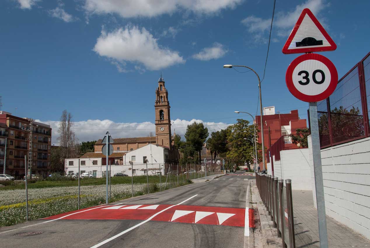 Ciudades a 30 km/h y otras medidas circulatorias replantean el Código de Circulación