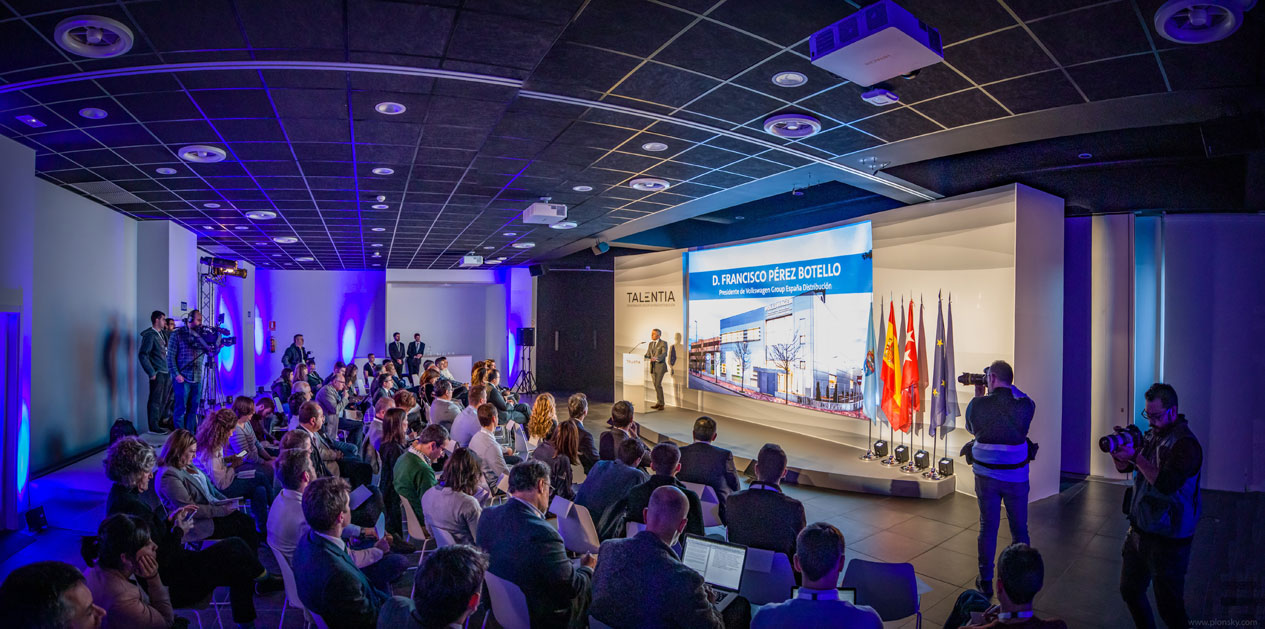 Nace Talentia, el programa para impulsar el empleo juvenil de Volkswagen