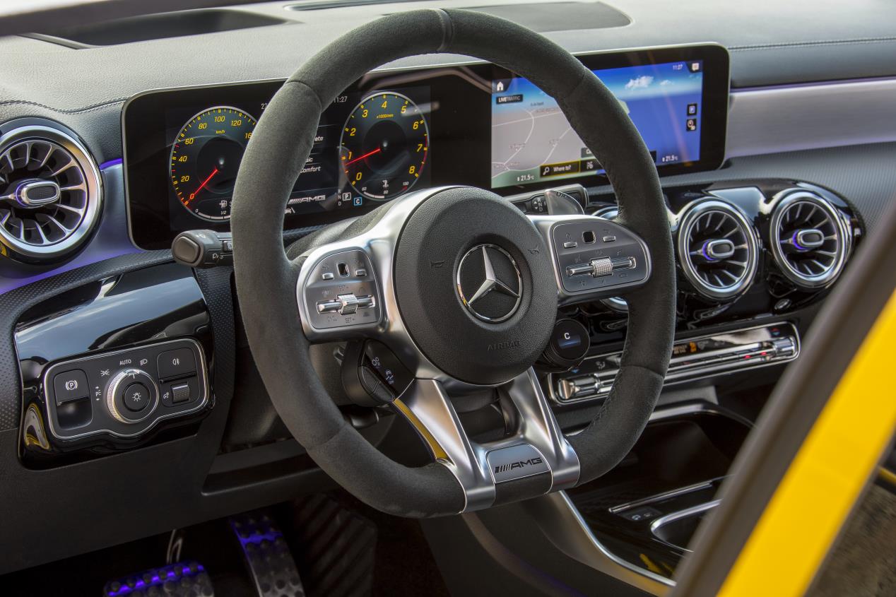 Mercedes-AMG A 45 4Matic: el compacto más brutal, confirmado