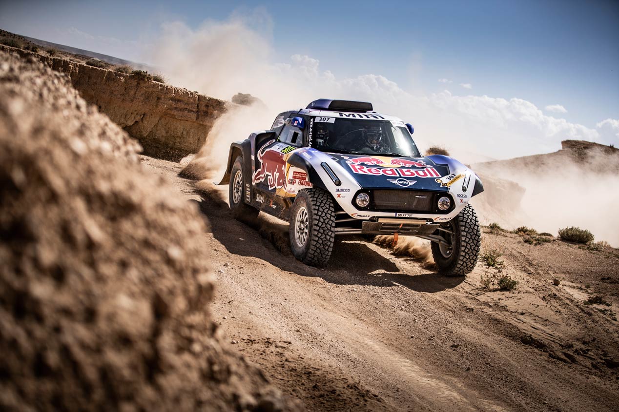 Carlos Sainz y Nani Roma: a por la victoria en el Dakar 2019 con Mini