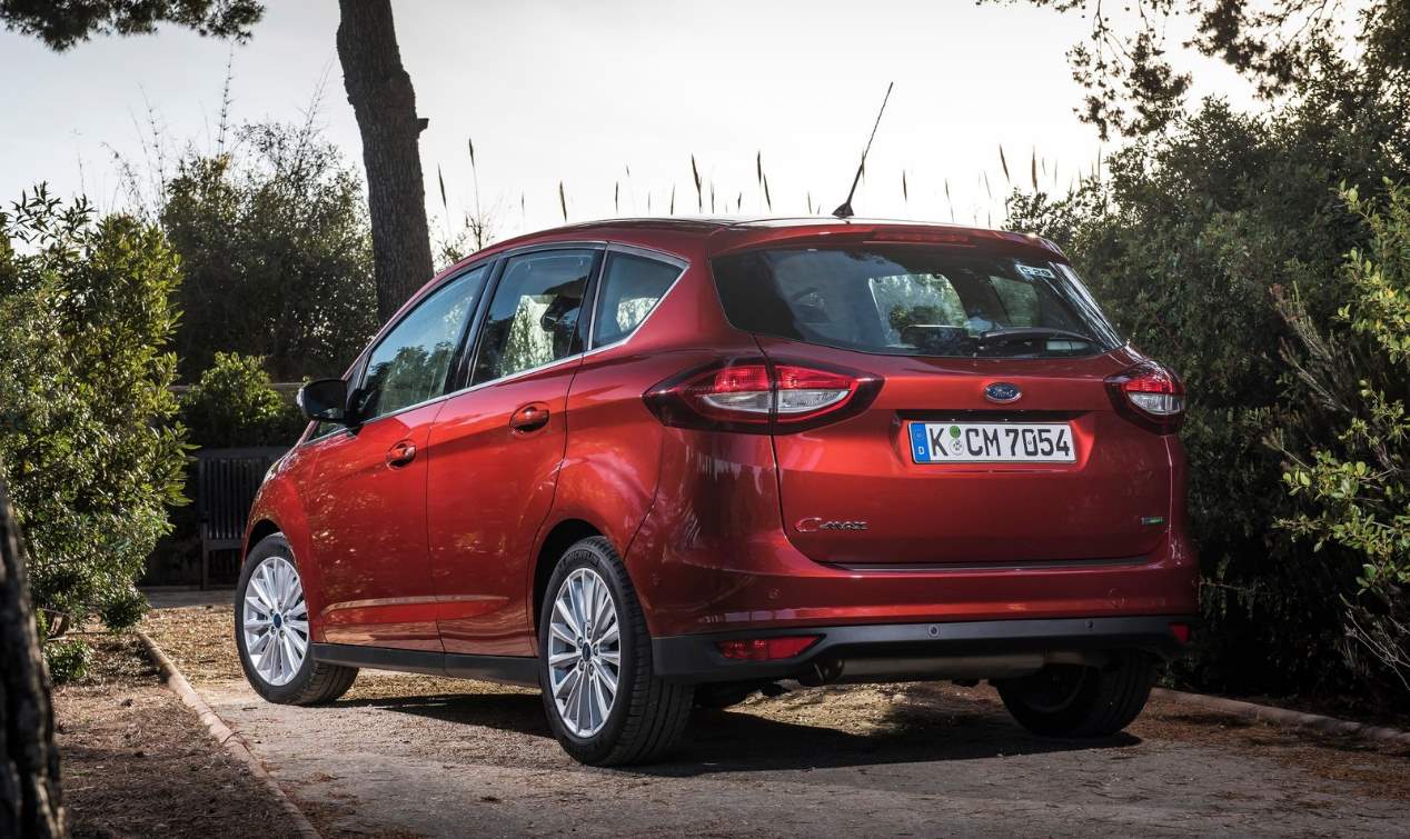 El Ford C-Max, el Alfa 4C y el VW Beetle dirán adiós en 2019