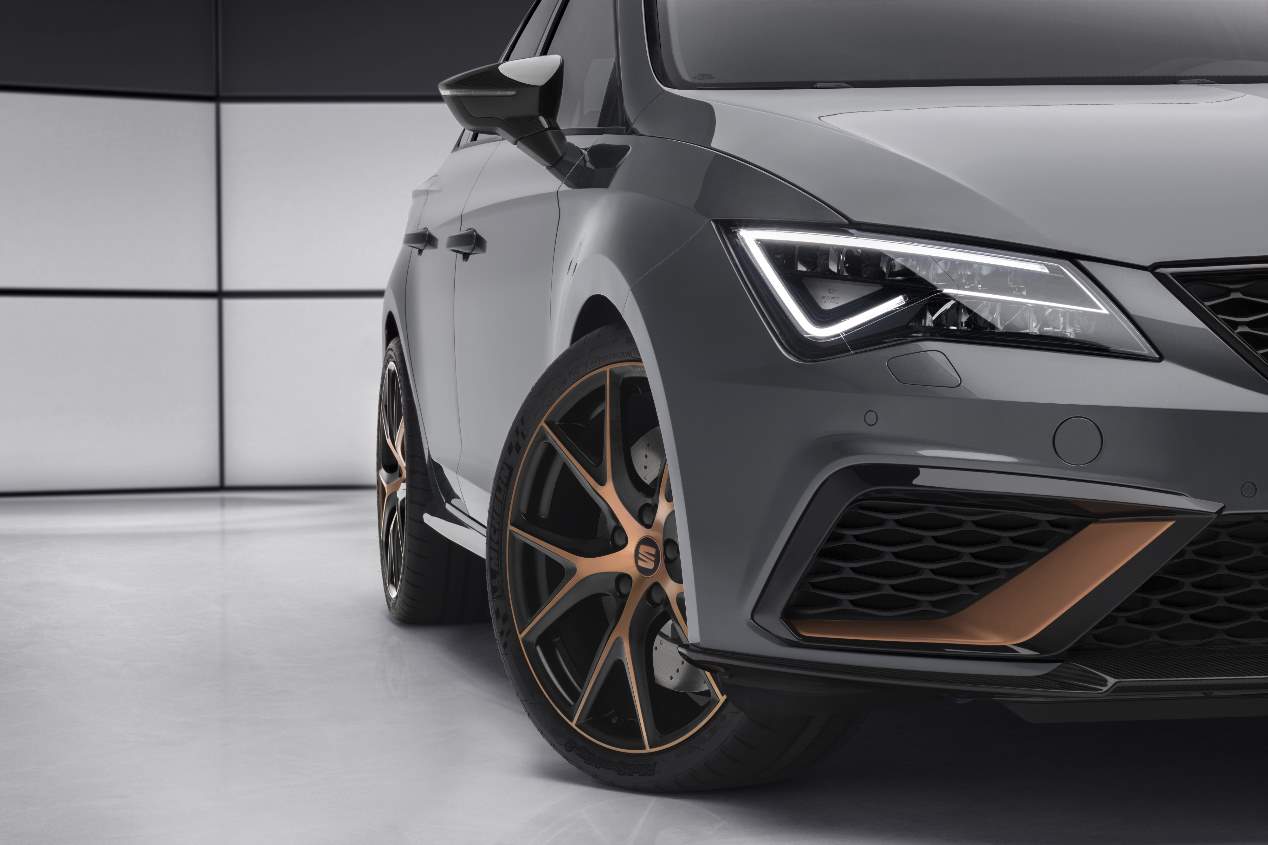 Nuevo Seat León ST CUPRA R: el nuevo familiar deportivo, en VÍDEO