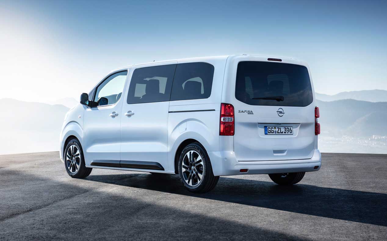 Opel Zafira Life, con tres carrocerías de 9 plazas