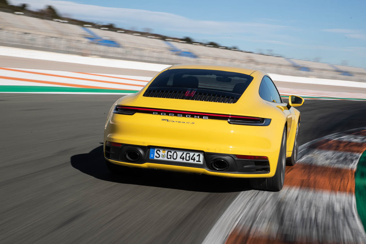 Al volante del nuevo Porsche 911, generación 992