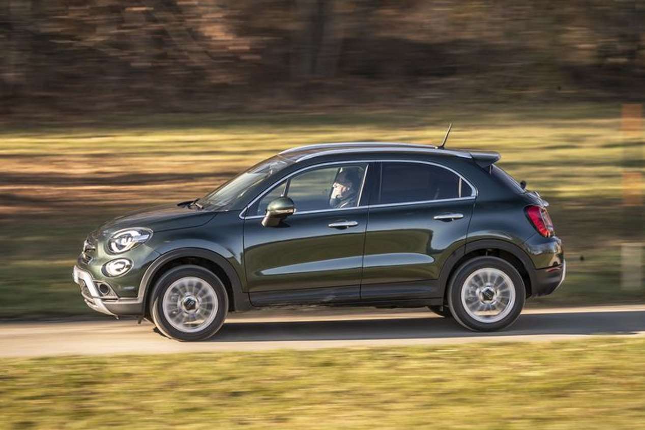 Fiat 500X, Opel Crossland X y Seat Arona: buscamos el mejor SUV de gasolina