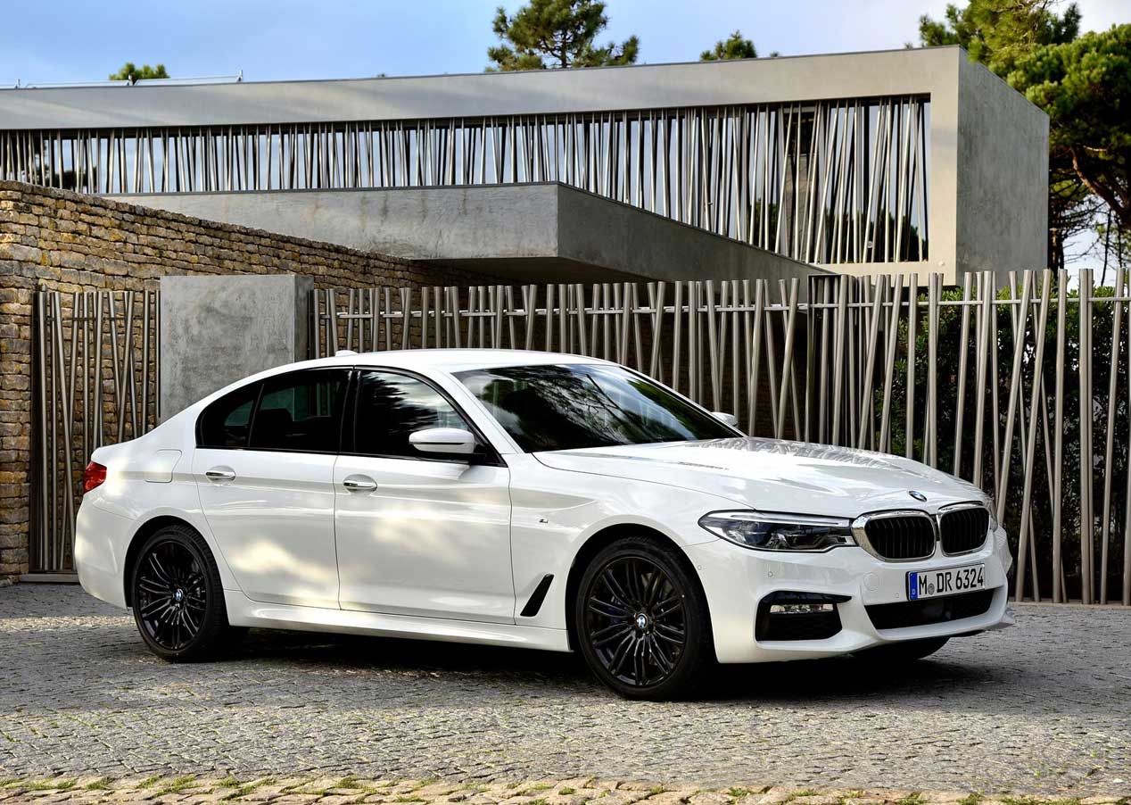 Los 15 coches poco fiables que Consumer Reports no recomienda comprar