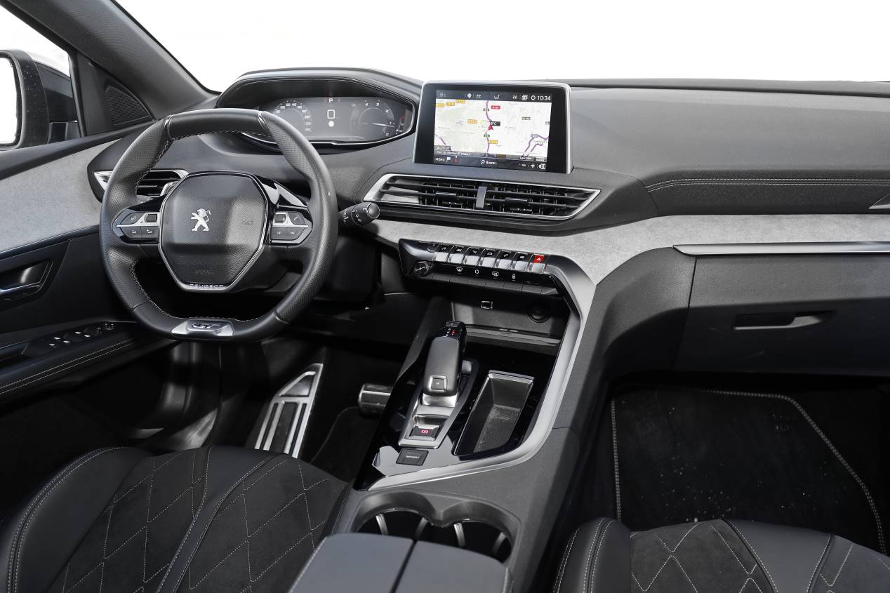 Citroën C5 Aircross, Opel Grandland X y Peugeot 3008: ¿qué SUV Diesel es mejor?