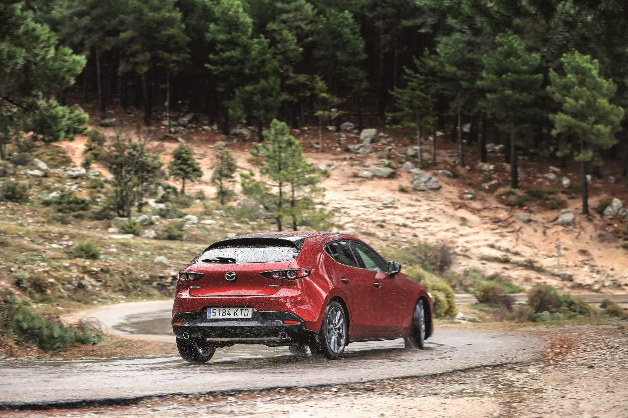 Mazda3 2019 2.0 Skyactiv-G: superprueba al motor de gasolina con etiqueta ECO