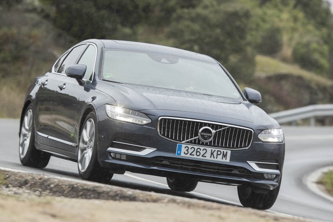Comparativa BMW 620d Gran Turismo vs Volvo S90 D4, ¿qué berlina es mejor? 