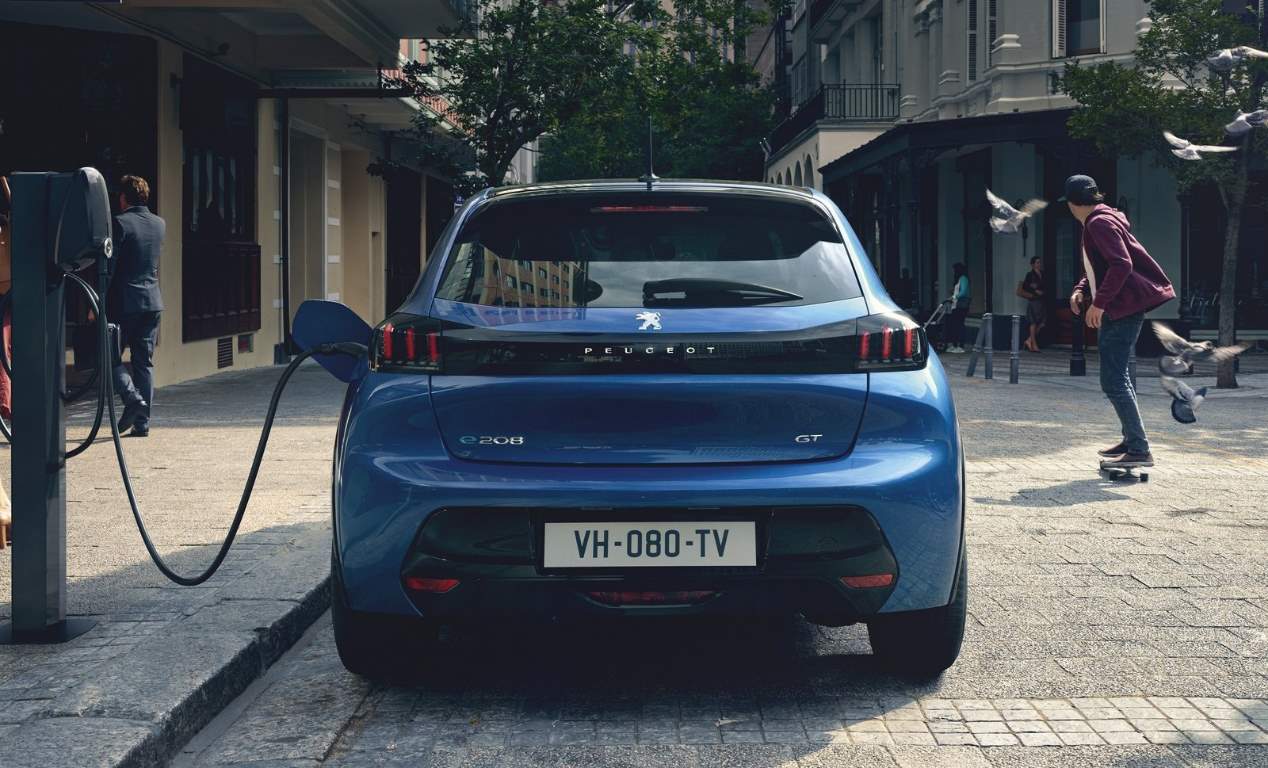 Nuevos Peugeot 208 y e-208 eléctrico 2019: primeros precios para Europa