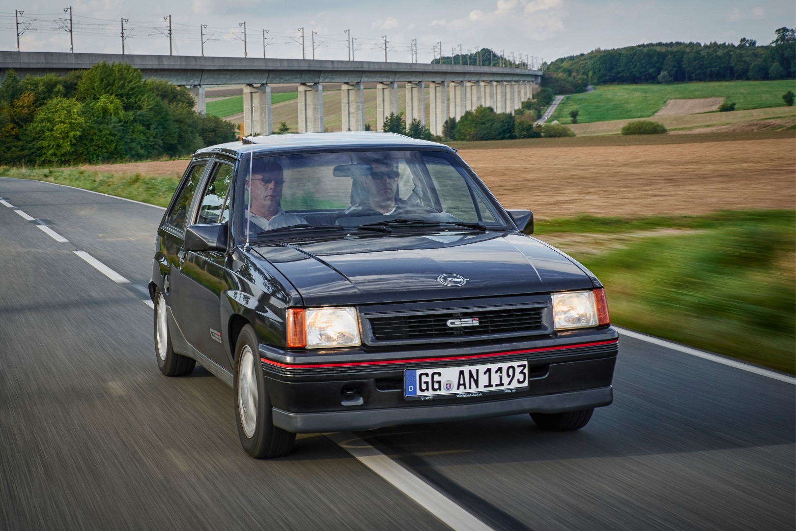 Opel celebra 120 años de historia