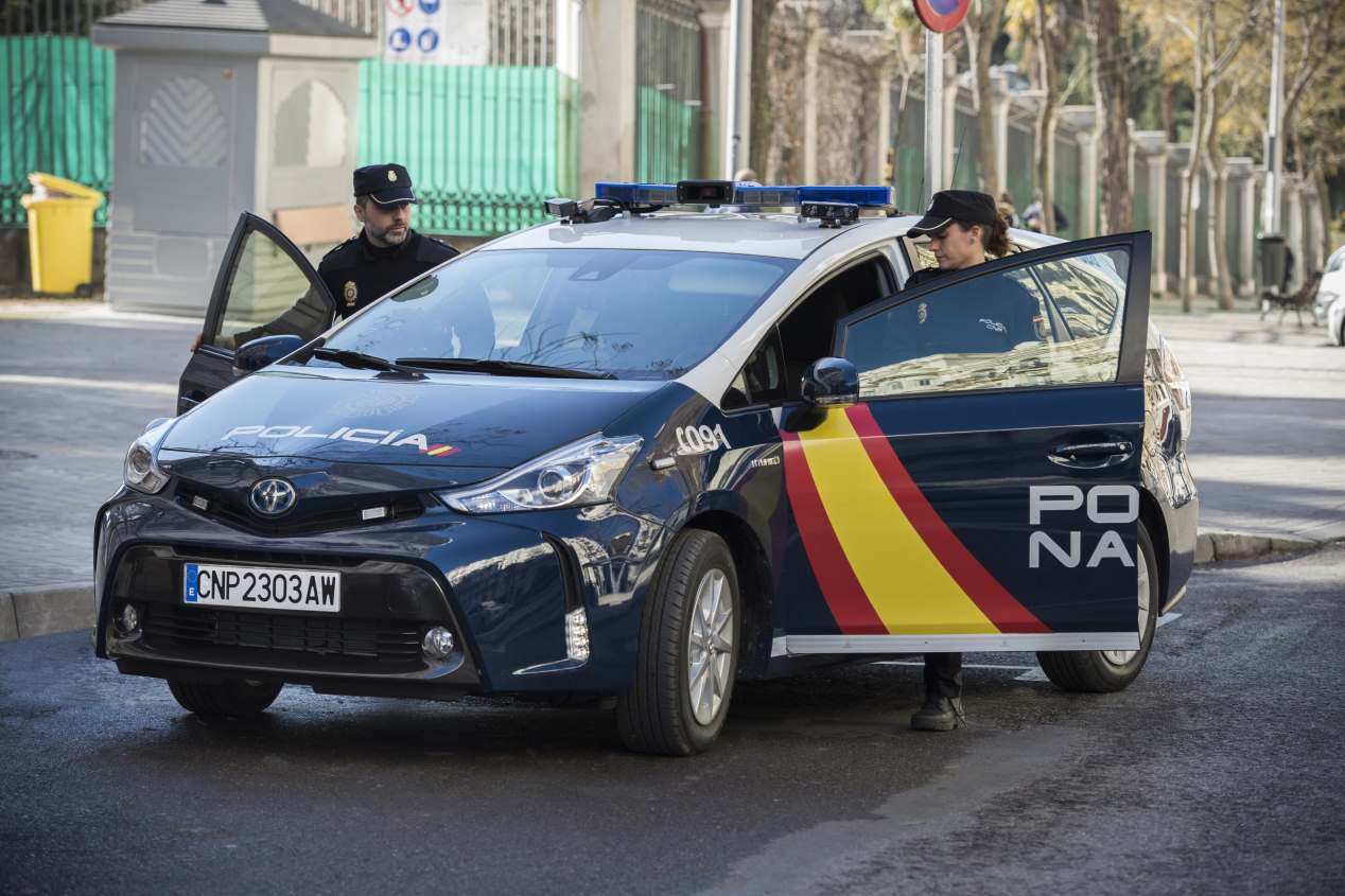 Así son los nuevos coches de Policía: controlan 400 matrículas al minuto, día y noche