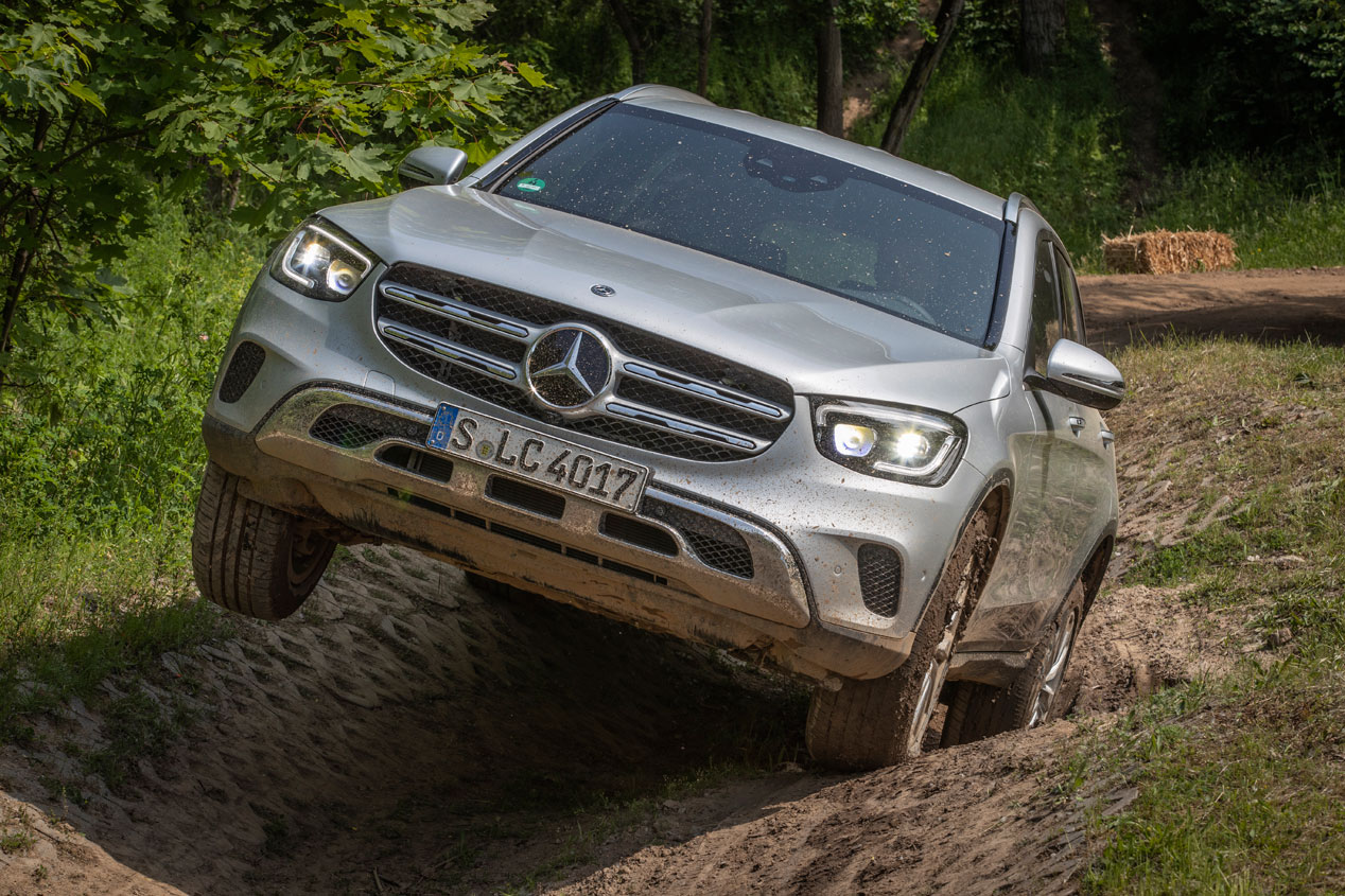 Mercedes GLC y GLC Coupé: probamos el renovado SUV, ahora con etiqueta ECO