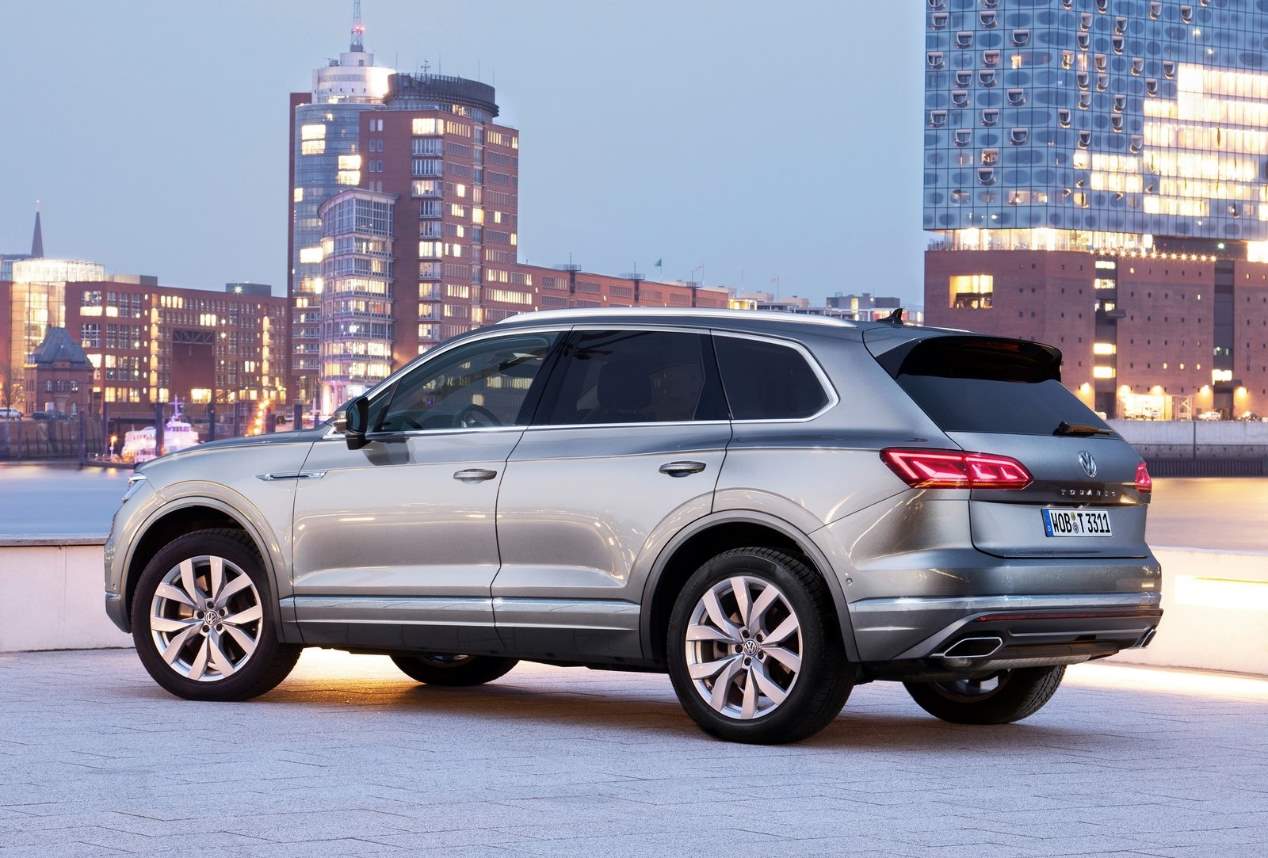 Volkswagen Touareg V8 TDI: el SUV alemán estrena un gran motor diésel…