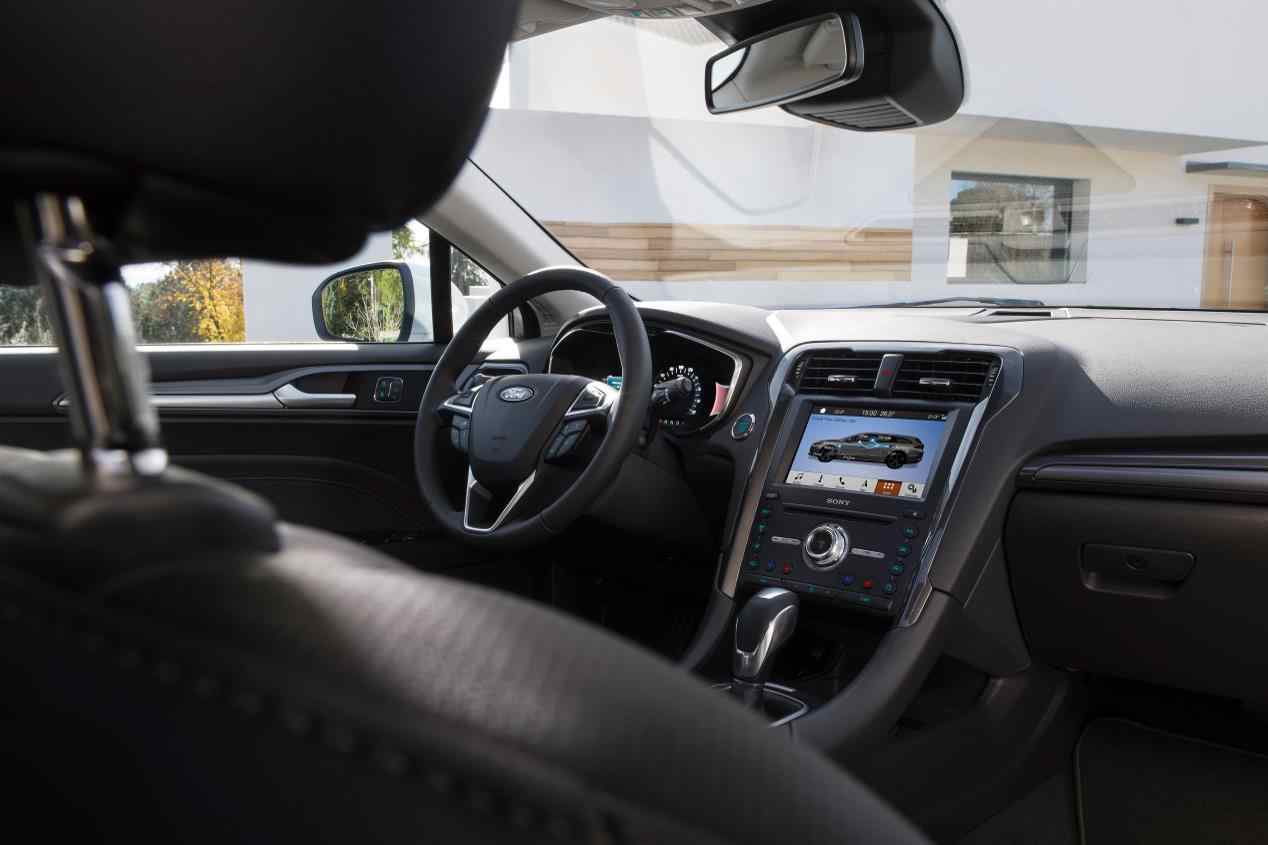 Ford Mondeo vs Skoda Superb: el gran duelo de nuevas berlinas en 2019