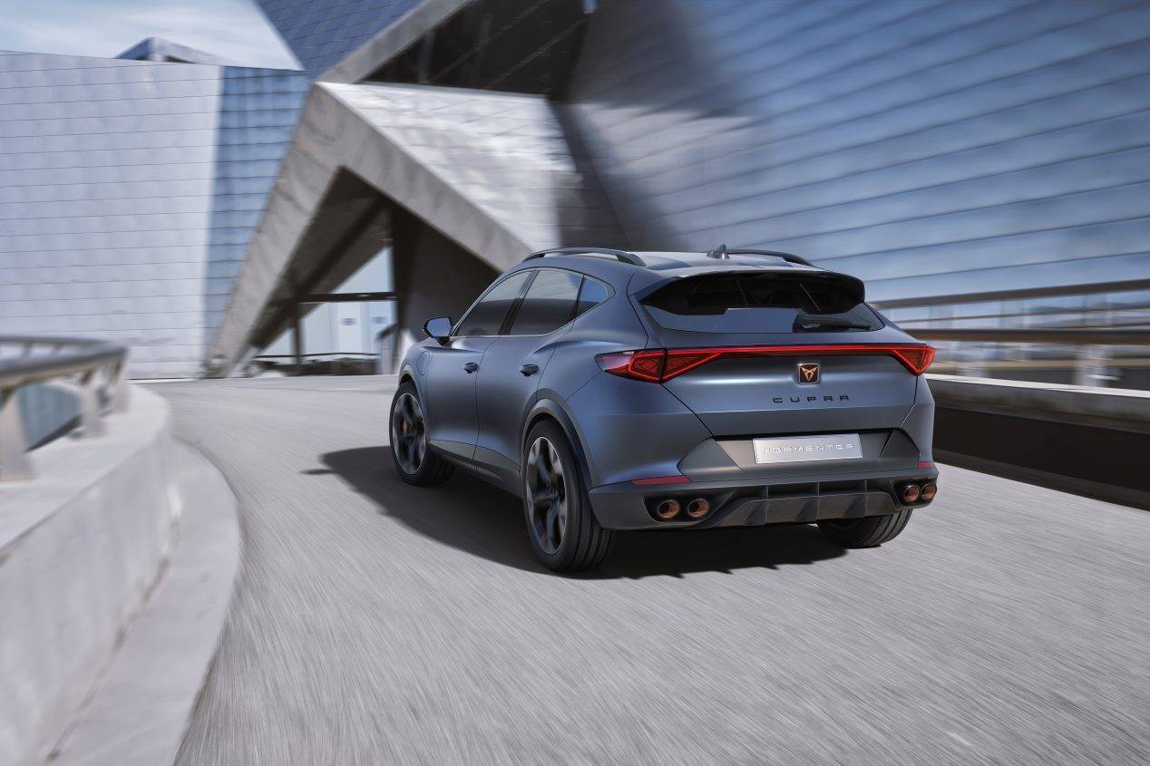 Ford Kuga 2019 vs Cupra Formentor 2020: el gran duelo de SUV compactos