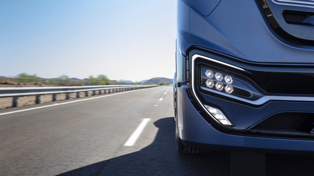 Nikola Tre, el brutal camión del futuro con hidrógeno y electricidad