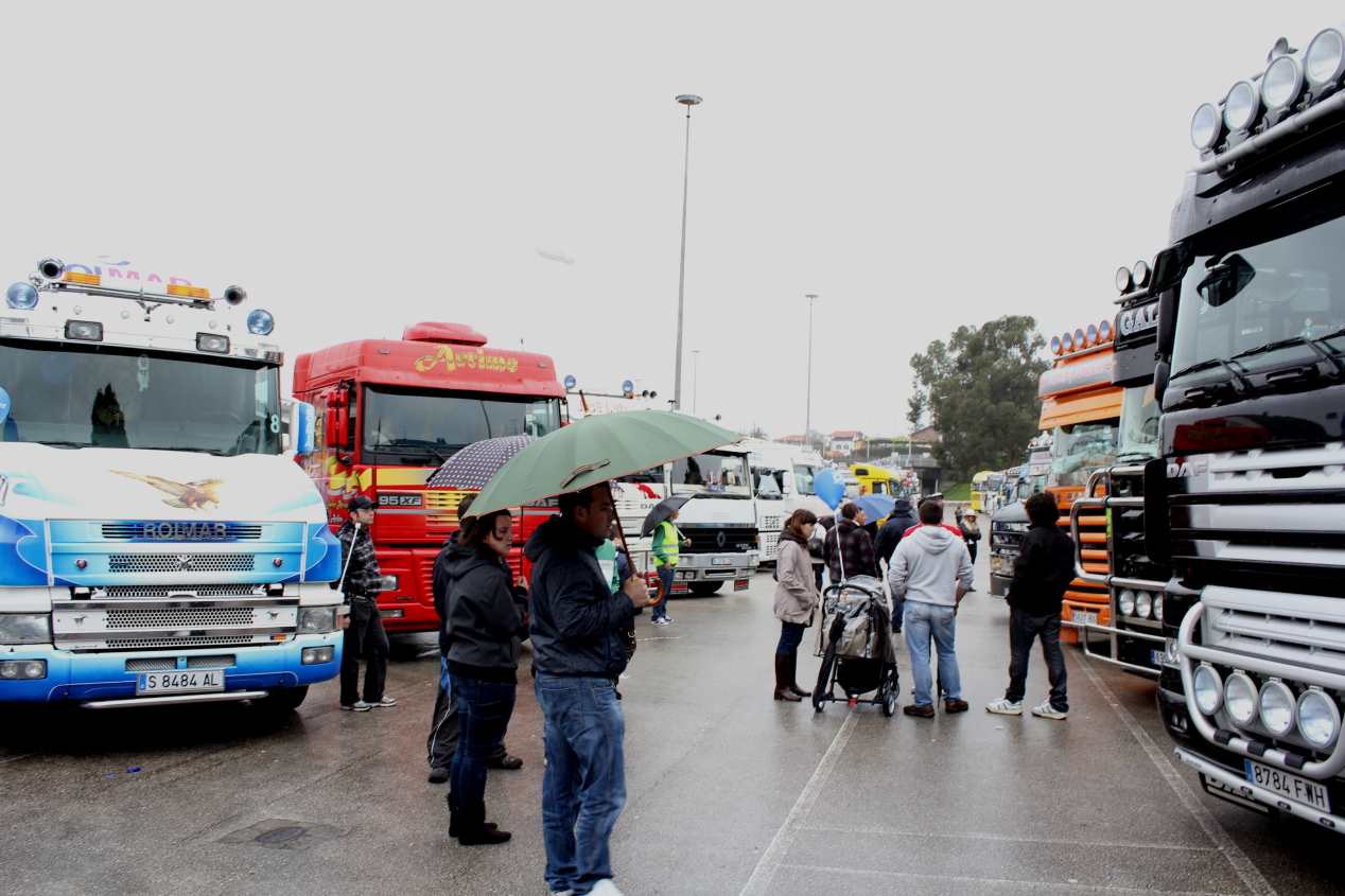 Los camioneros, ¿obligados a tener ya bachillerato para poder conducir y trabajar?