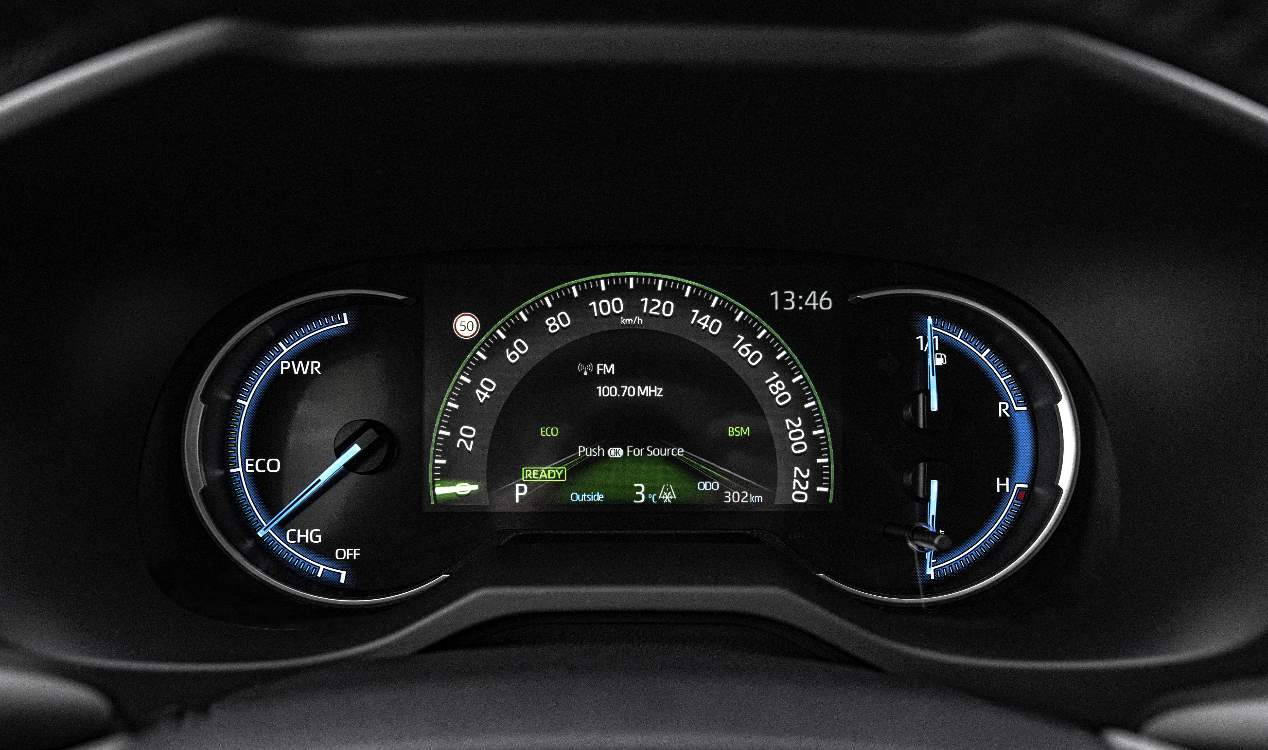 Los mejores consejos para conducir un coche híbrido