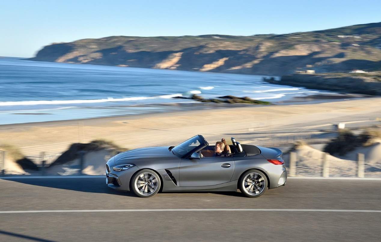 BMW Z4 2019: el descapotable deportivo, ahora con cambio manual