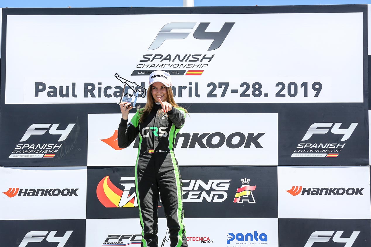 Mujer y motor: rompiendo barreras en el automovilismo mundial
