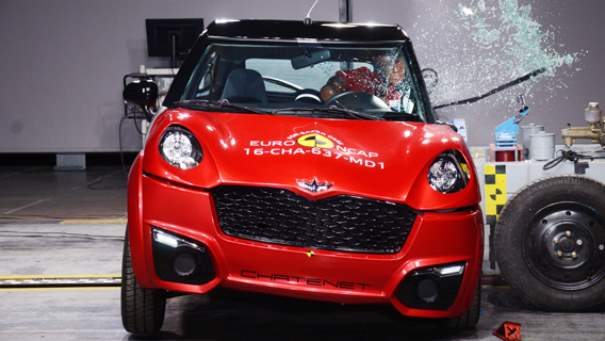 La seguridad de los microcoches, en entredicho: nuevo accidente mortal