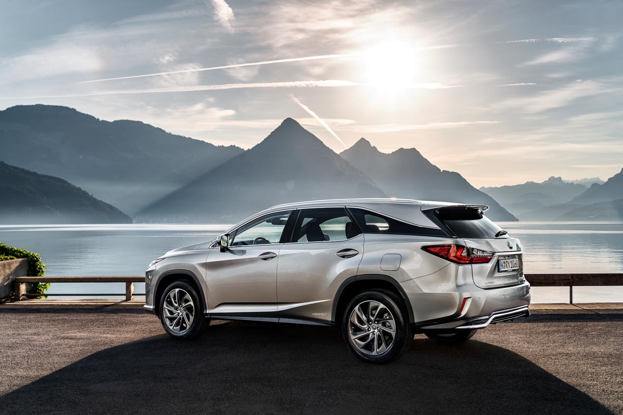 Lexus RX 450h L: SUV con siete plazas y gran espacio interior