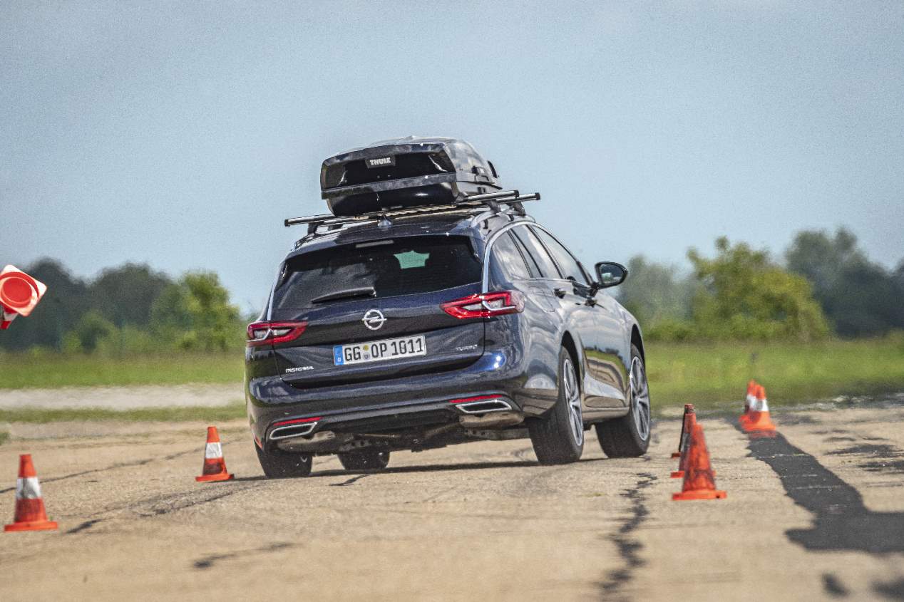 ¿Cómo afecta la carga en la conducción? Lo analizamos en Insignia, Kodiaq, Ceed Tourer…