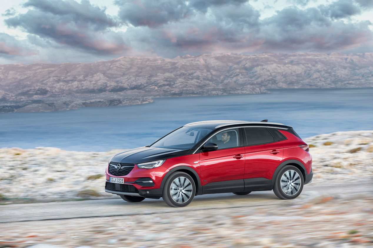 Opel Corsa, Astra y Grandland X 2019: fotos y datos de las novedades que llegan