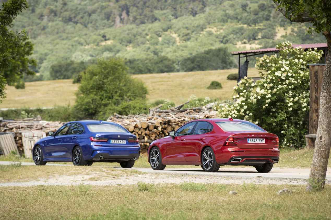 BMW 330i vs Volvo S60 T5: ¿qué berlina de gasolina es mejor?