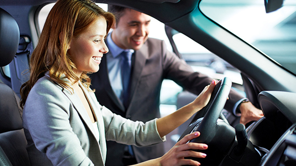 Coche nuevo, de km 0 y de gerencia: diferencias y claves de cada uno
