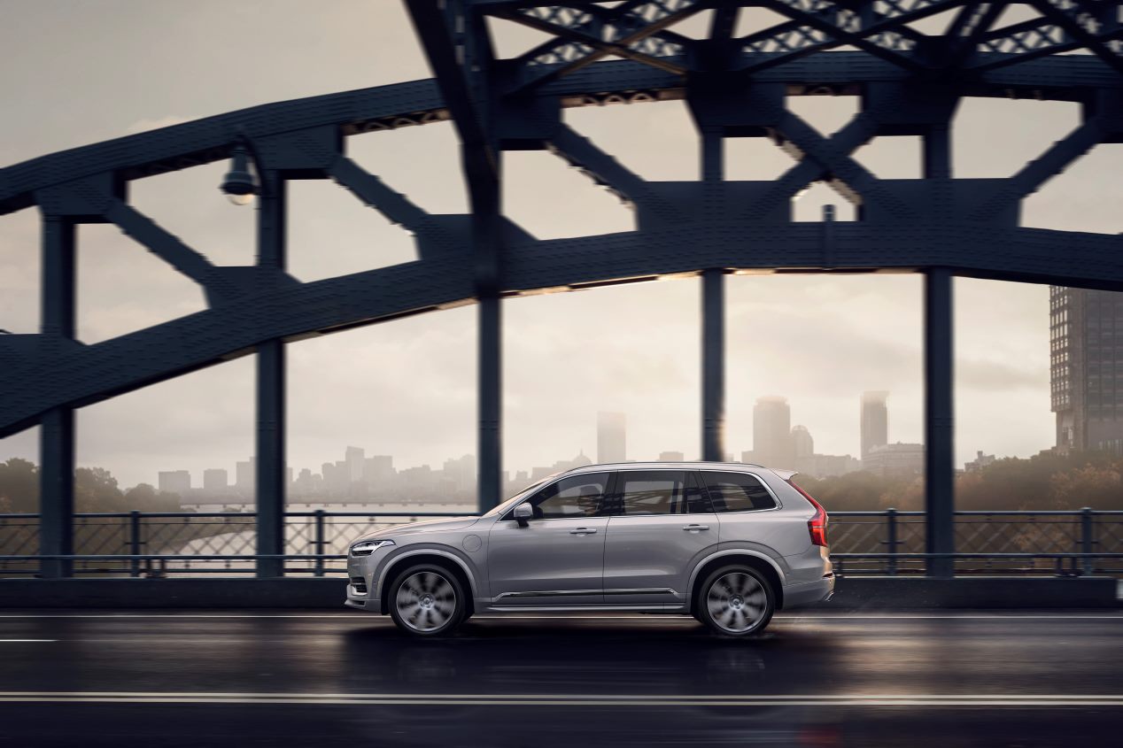 Volvo XC60 y XC90 Mild Hybrid: los SUV se electrifican en diésel y gasolina