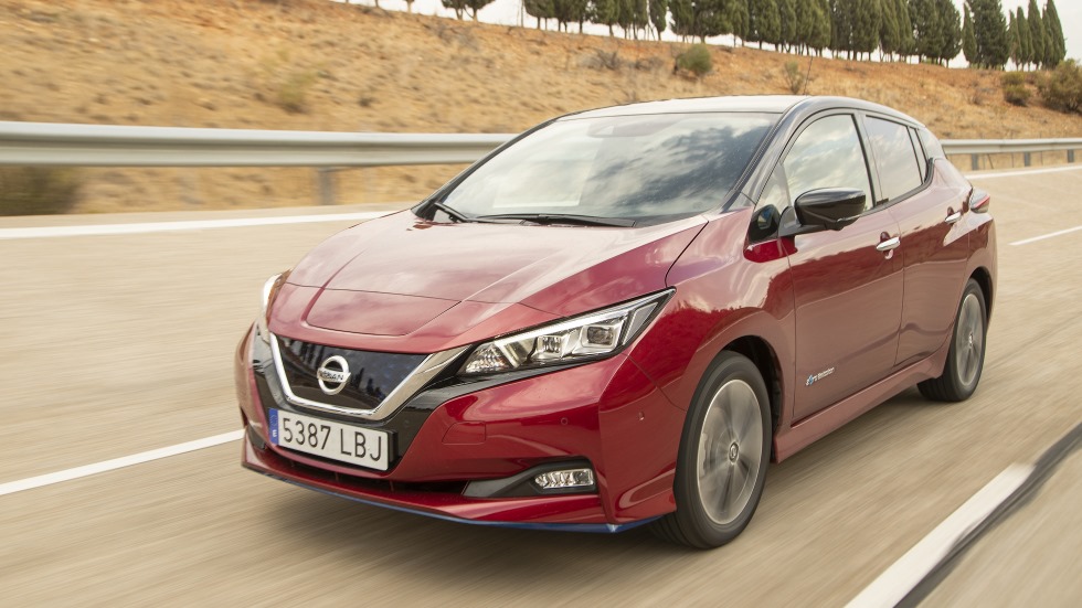 Cómo se carga un coche eléctrico: e-Reto Autopista by Endesa X
