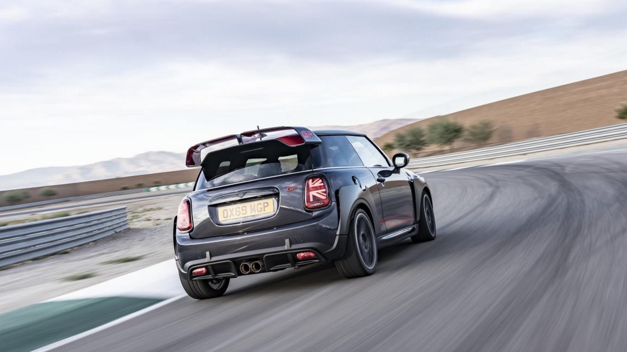 Salón de los Ángeles: todas las novedades de coches… y mucho SUV eléctrico